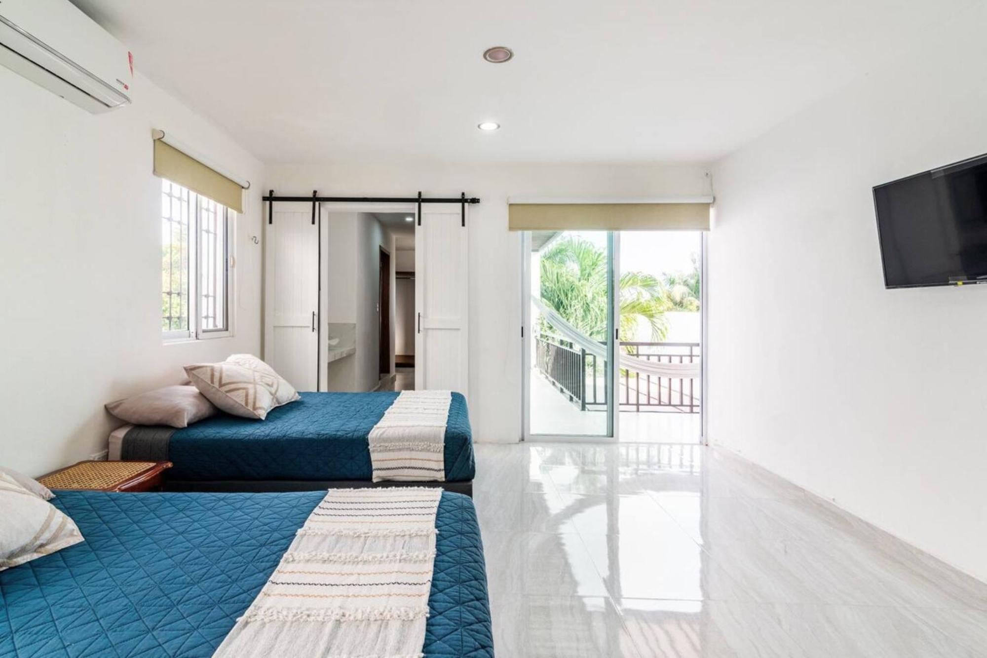 Villa Moderna Con Alberca, Gimnasio Y Cochera Merida Luaran gambar